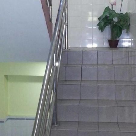 Laila Inn Кучинг Экстерьер фото